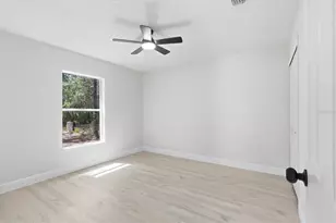 18063 Parrot Rd, Weeki Wachee, FL 34614 - Photo 35