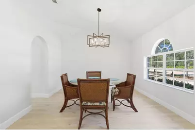 18063 Parrot Road, Weeki Wachee, FL 34614 - Photo 9