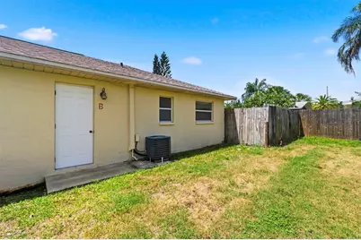 3052 Park Lane #B, Dunedin, FL 34698 - Photo 35