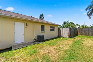 3052 Park Ln, Dunedin, FL 34698 - Photo 35