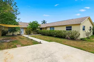 3052 Park Ln, Dunedin, FL 34698 - Photo 1