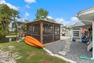 6245 Waverly Rd, Weeki Wachee, FL 34607 - Photo 25