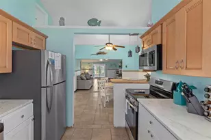 6245 Waverly Rd, Weeki Wachee, FL 34607 - Photo 15