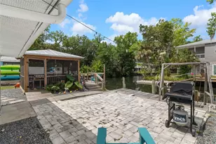 6245 Waverly Rd, Weeki Wachee, FL 34607 - Photo 21