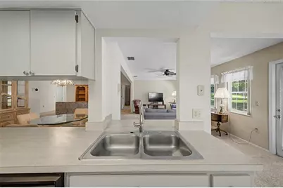7088 Crown Oaks Drive, Spring Hill, FL 34606 - Photo 23