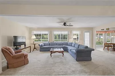 7088 Crown Oaks Drive, Spring Hill, FL 34606 - Photo 11