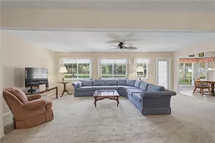 7088 Crown Oaks Dr, Spring Hill, FL 34606 - Photo 11