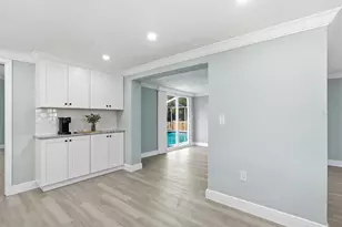 6063 Airmont Dr, Spring Hill, FL 34606 - Photo 11