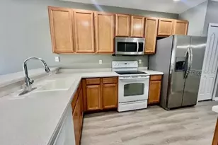 15655 Stable Run Dr, Spring Hill, FL 34610 - Photo 13