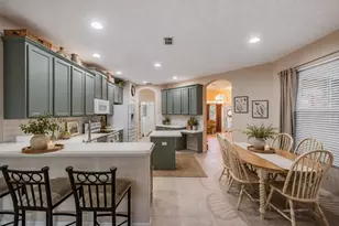 1624 Lakestone Dr, Trinity, FL 34655 - Photo 5