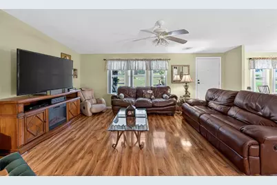 9706 US Highway 301, Dade City, FL 33525 - Photo 15