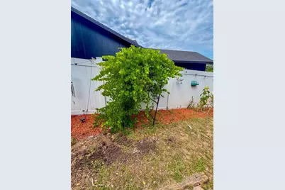 700 W Dampier Street, Inverness, FL 34450 - Photo 17