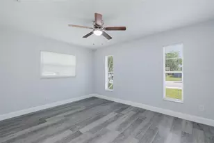 1815 Driftwood Cir S, Oldsmar, FL 34677 - Photo 19