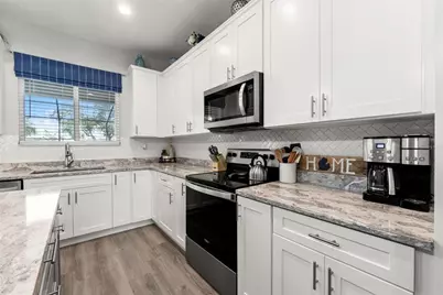 18194 Maberly Road, Weeki Wachee, FL 34614 - Photo 27