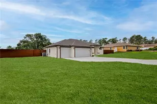 7372 Madrid Rd, Weeki Wachee, FL 34613 - Photo 5