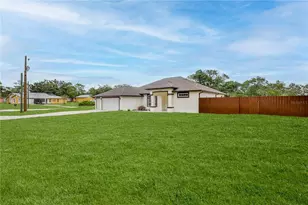 7372 Madrid Rd, Weeki Wachee, FL 34613 - Photo 7