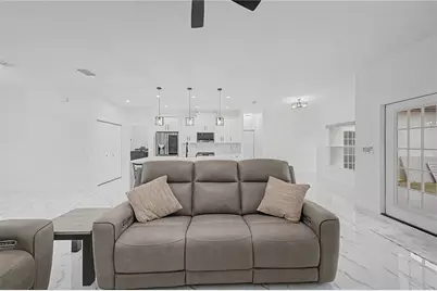 7372 Madrid Road, Weeki Wachee, FL 34613 - Photo 15