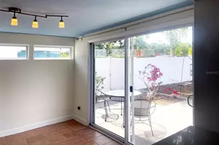 661 63rd Ave S, Saint Petersburg, FL 33705 - Photo 9