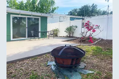 661 63rd Avenue S, Saint Petersburg, FL 33705 - Photo 11