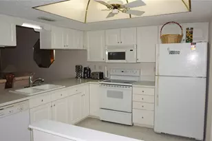 7616 Danube Dr, Hudson, FL 34667 - Photo 3