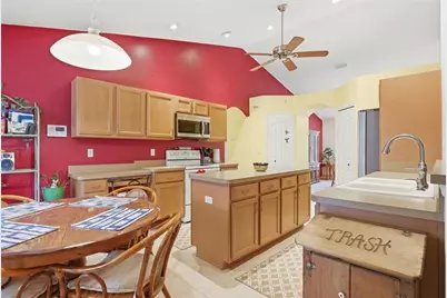 13056 Painted Bunting Avenue, Weeki Wachee, FL 34614 - Photo 3