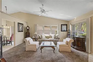 2662 Appleleaf Ct, Spring Hill, FL 34606 - Photo 5