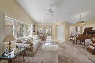 2662 Appleleaf Ct, Spring Hill, FL 34606 - Photo 5