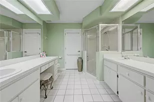 2662 Appleleaf Ct, Spring Hill, FL 34606 - Photo 17
