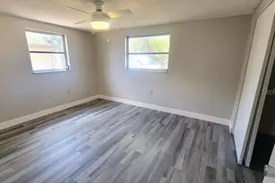 9202 Suffolk Ln, Port Richey, FL 34668 - Photo 9