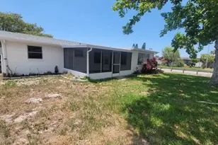9202 Suffolk Ln, Port Richey, FL 34668 - Photo 19