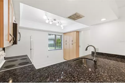 2733 Countryside Boulevard #108, Clearwater, FL 33761 - Photo 9