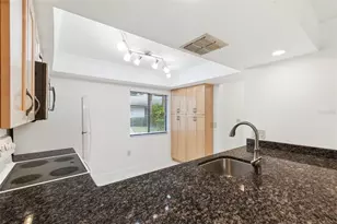 2733 Countryside Blvd, Clearwater, FL 33761 - Photo 9