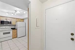 2733 Countryside Blvd, Clearwater, FL 33761 - Photo 7
