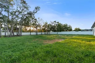 9201 Nightingale Rd, Weeki Wachee, FL 34613 - Photo 55