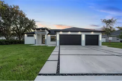 9201 Nightingale Road, Weeki Wachee, FL 34613 - Photo 3