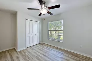 1801 Broad Winged Hawk Dr, Ruskin, FL 33570 - Photo 43