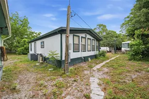 11129 Pine Tree Ln, Port Richey, FL 34668 - Photo 23