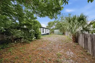 11129 Pine Tree Ln, Port Richey, FL 34668 - Photo 19