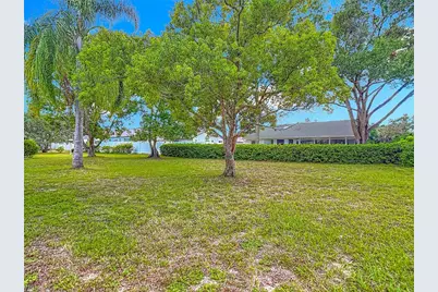11034 Cranston Street, Spring Hill, FL 34608 - Photo 35