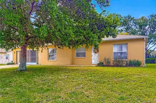 11034 Cranston St, Spring Hill, FL 34608 - Photo 3