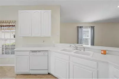 11148 Heathrow Avenue, Spring Hill, FL 34609 - Photo 13