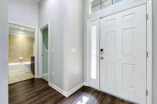 667 Hartford Hts St, Spring Hill, FL 34609 - Photo 5