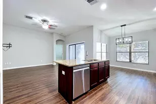 667 Hartford Hts St, Spring Hill, FL 34609 - Photo 23