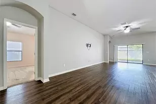 667 Hartford Hts St, Spring Hill, FL 34609 - Photo 7