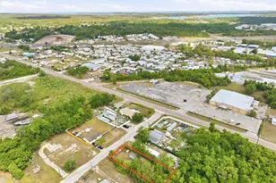 15922 Winner Ln, Hudson, FL 34667 - Photo 9