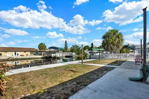 13605 Garris Dr, Hudson, FL 34667 - Photo 27