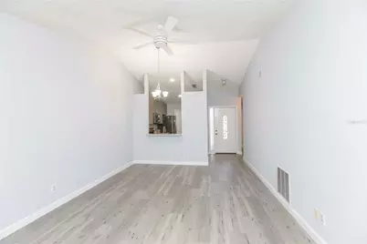 327 Phlox Drive #327, Palm Harbor, FL 34684 - Photo 5