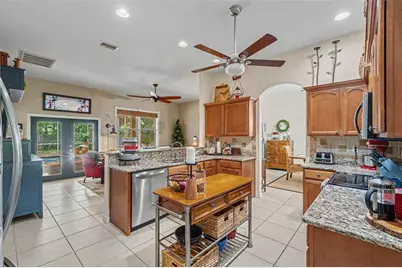 12040 Centralia Road, Weeki Wachee, FL 34614 - Photo 15