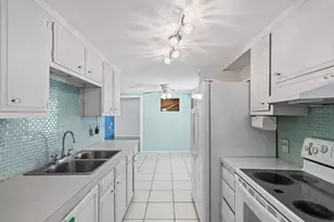 9931 Golden Loop, New Port Richey, FL 34654 - Photo 11