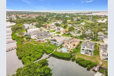2021 North Pointe Alexis Drive, Tarpon Springs, FL 34689 - Photo 67
